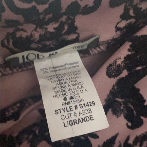 Pink Skirt with crushed Velvet, Large - Picture 3 of 3